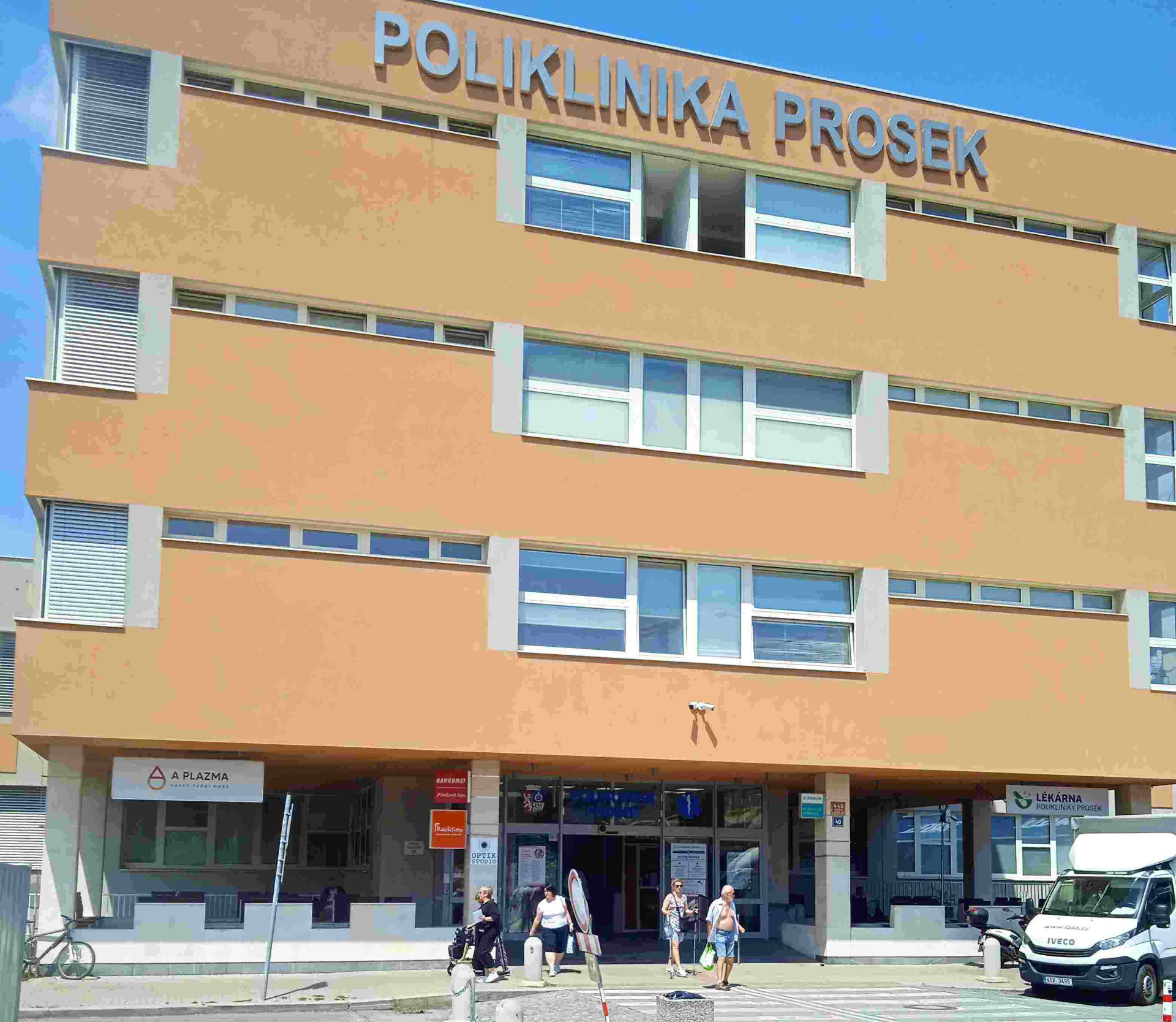 POLIKLINIKA PROSEK, Lovosická Mudr. Picková